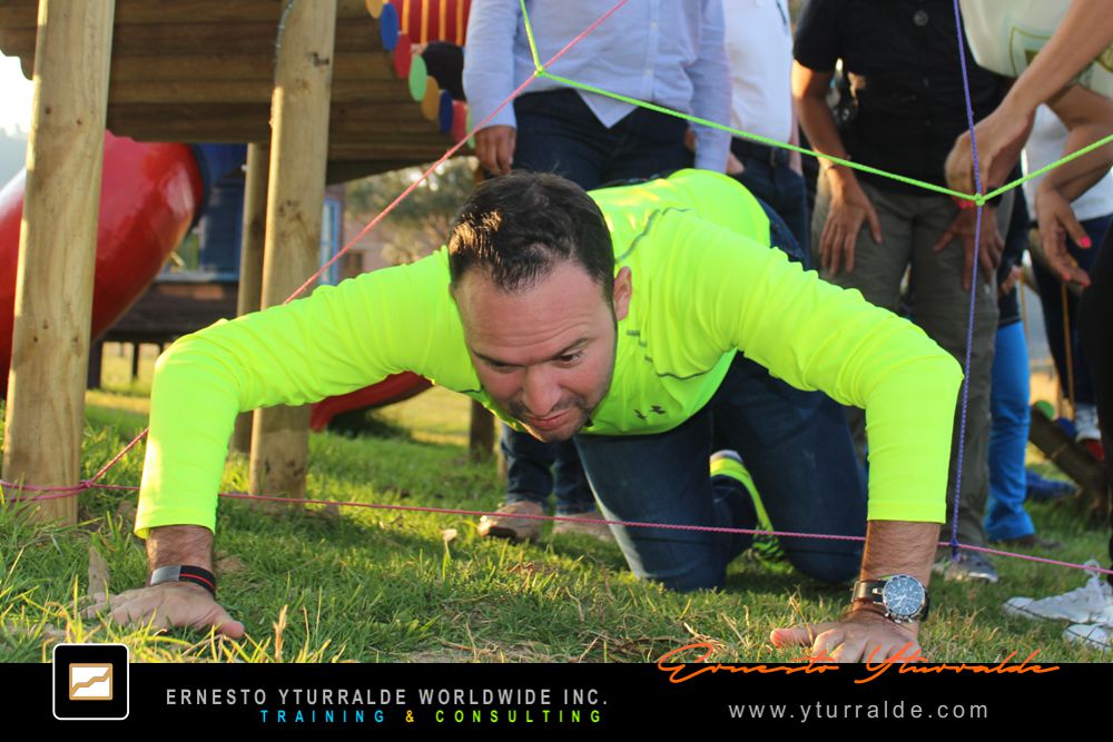 Team Building Empresarial | Aprendizaje Experiencial en LATAM