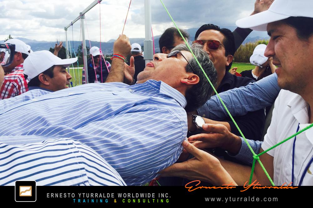 Team Building LATAM | Taller de Trabajo en Equipo para Empresas