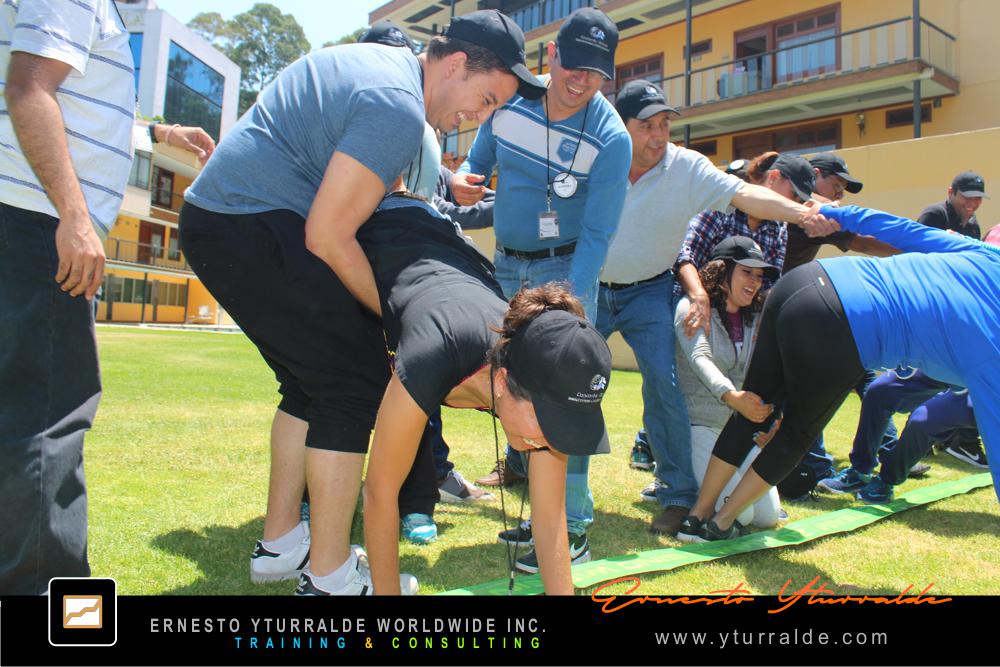 Outdoor Training en LATAM | Team Building Corporativo